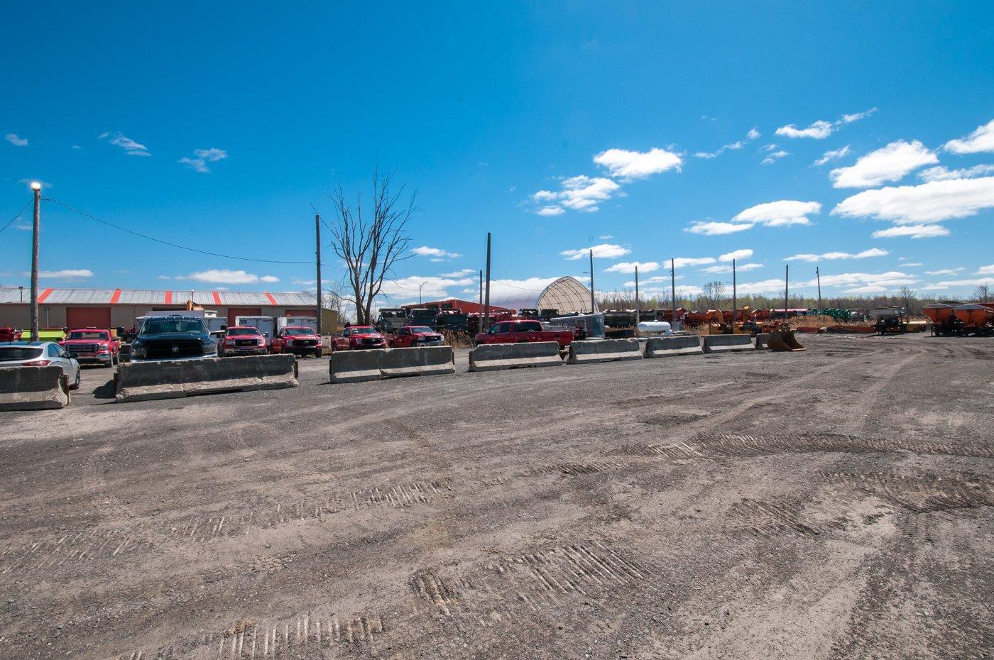 









402


Rue St-Denis

,
Saint-Alexandre,




QC
J0J1S0

