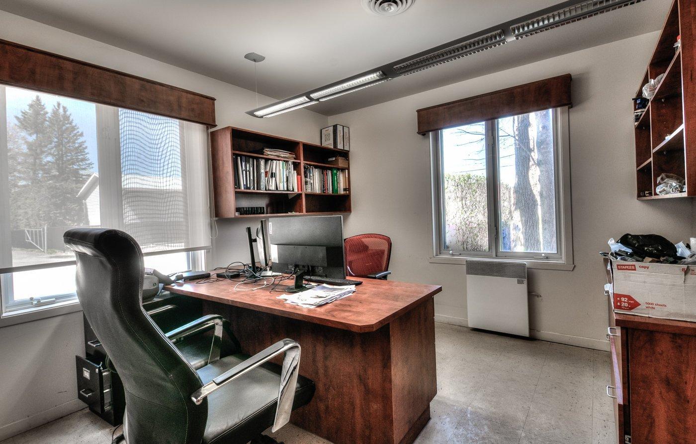 









402


Rue St-Denis

,
Saint-Alexandre,




QC
J0J1S0

