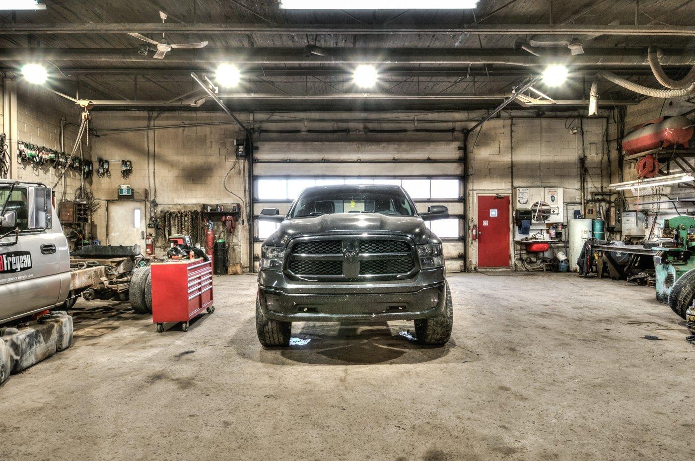 









402


Rue St-Denis

,
Saint-Alexandre,




QC
J0J1S0

