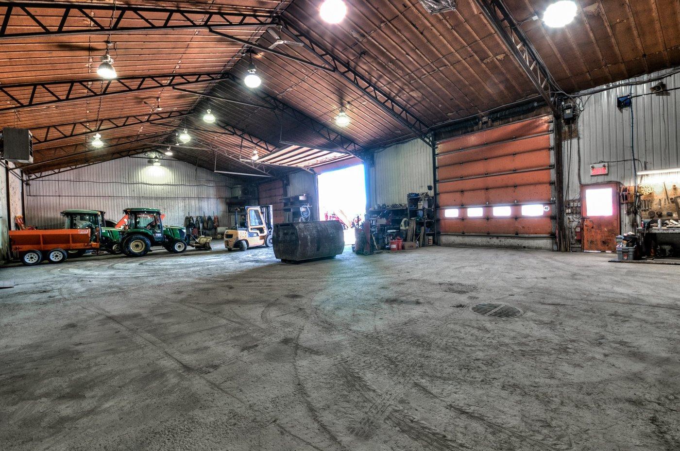 









402


Rue St-Denis

,
Saint-Alexandre,




QC
J0J1S0

