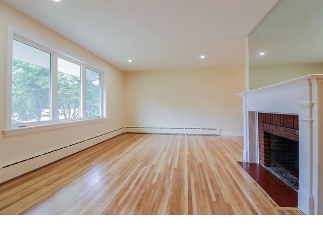 












240C North River Road

,
Charlottetown,




PE
C1A 3L7

