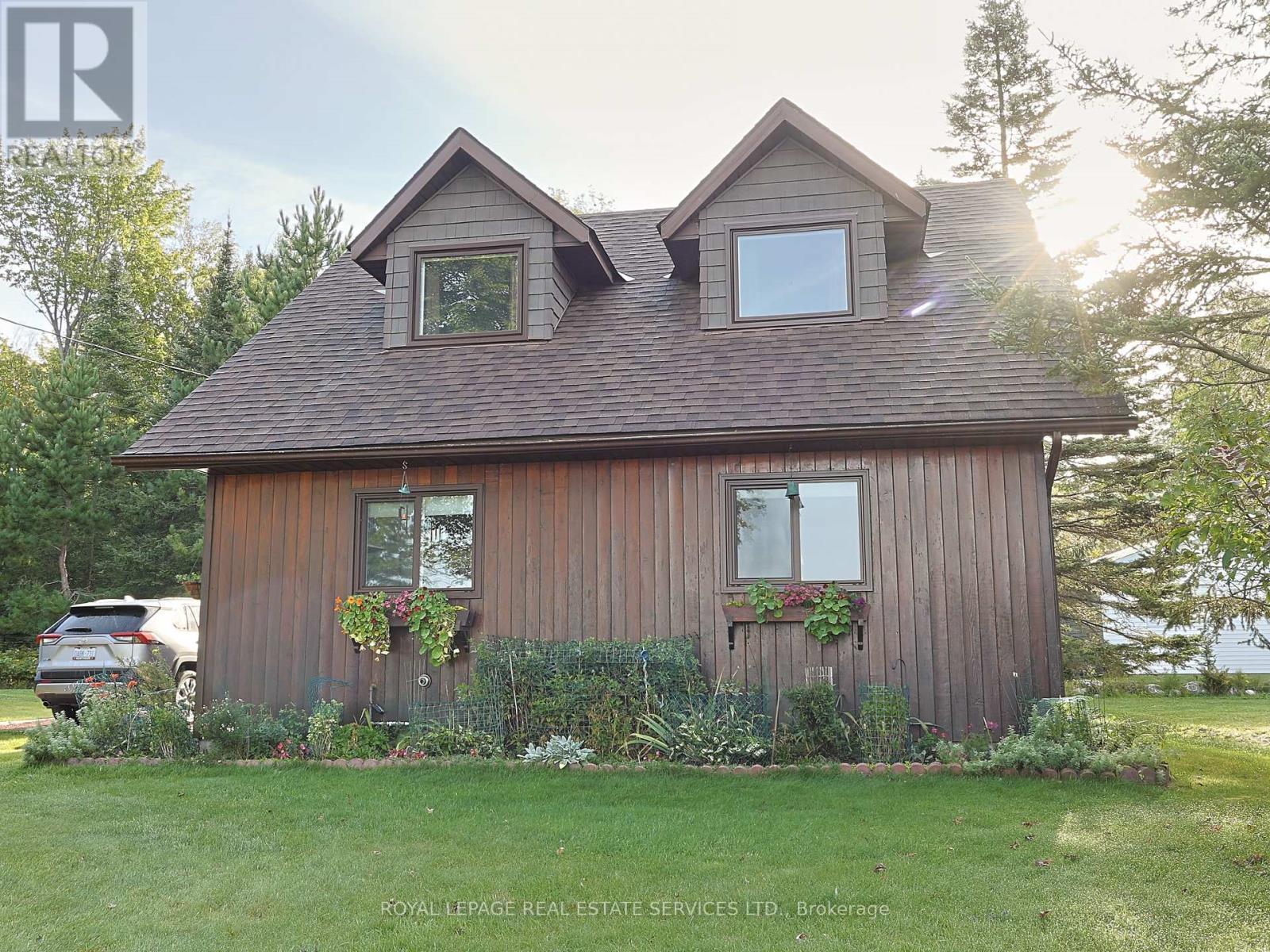 












525 RIVERSIDE DRIVE

,
St. Joseph,




Ontario
P0R1J0


