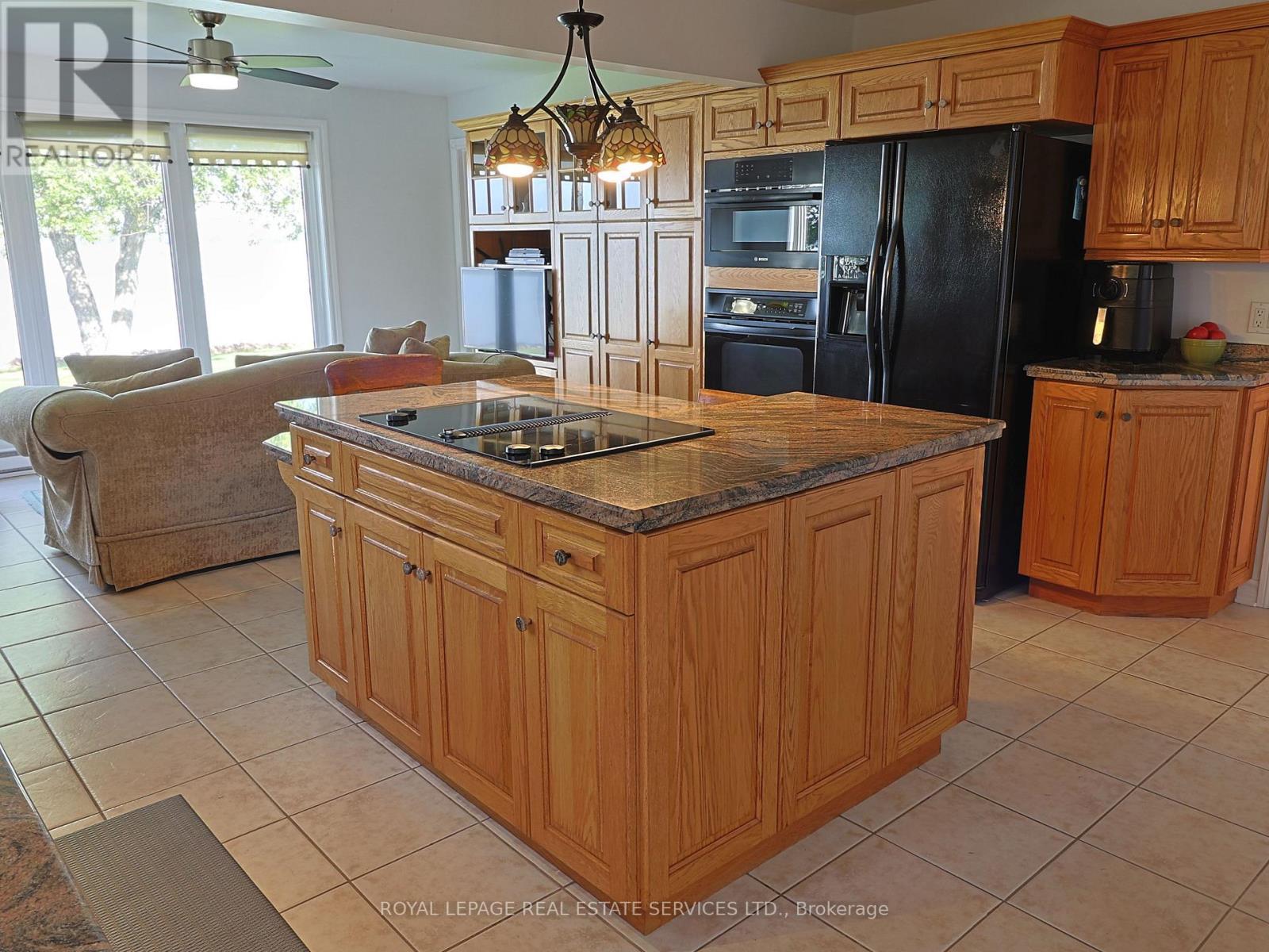 












525 RIVERSIDE DRIVE

,
St. Joseph,




Ontario
P0R1J0

