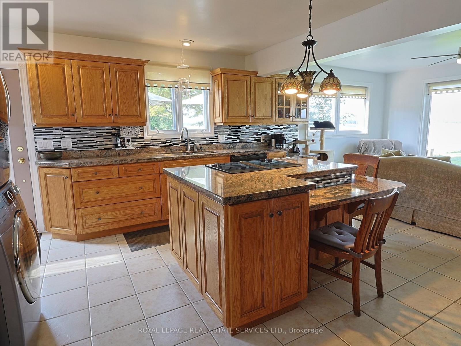 












525 RIVERSIDE DRIVE

,
St. Joseph,




Ontario
P0R1J0

