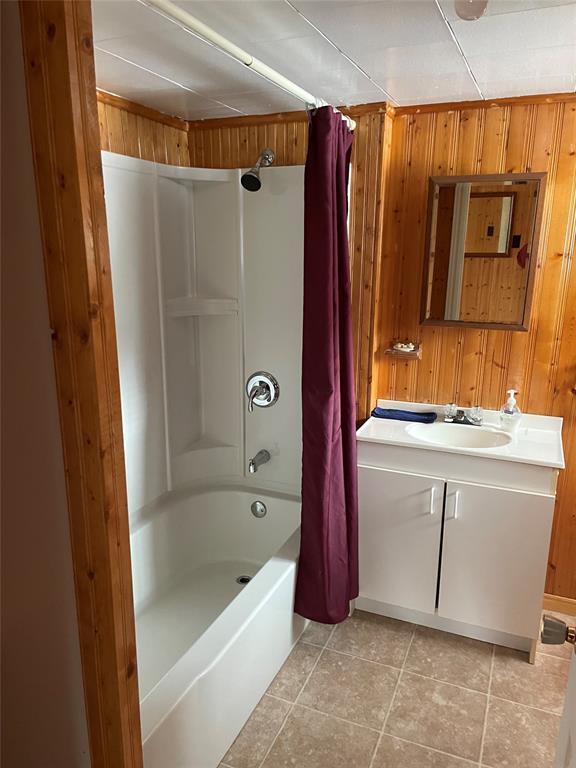 









106


Marine

Drive,
Southern Harbour,




NL
A0B 3H0

