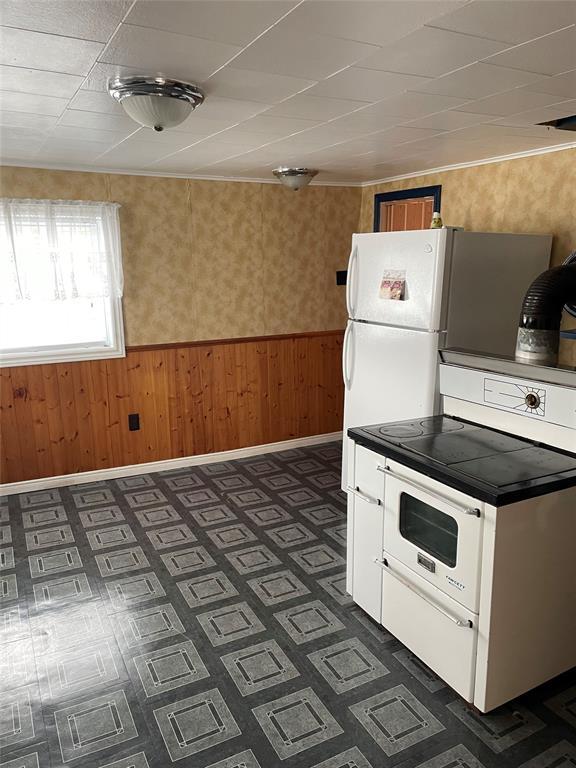 









106


Marine

Drive,
Southern Harbour,




NL
A0B 3H0

