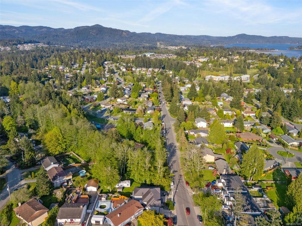 









6896


Beaton

Rd,
Sooke,




BC
V9Z 0M5

