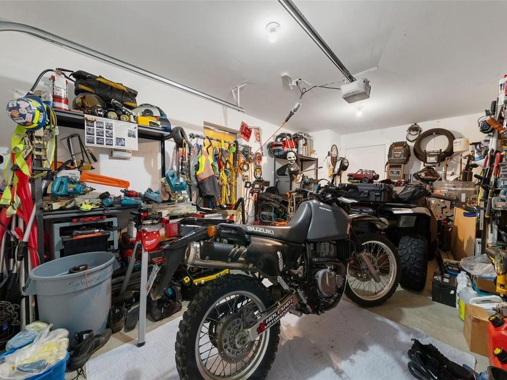 









6896


Beaton

Rd,
Sooke,




BC
V9Z 0M5

