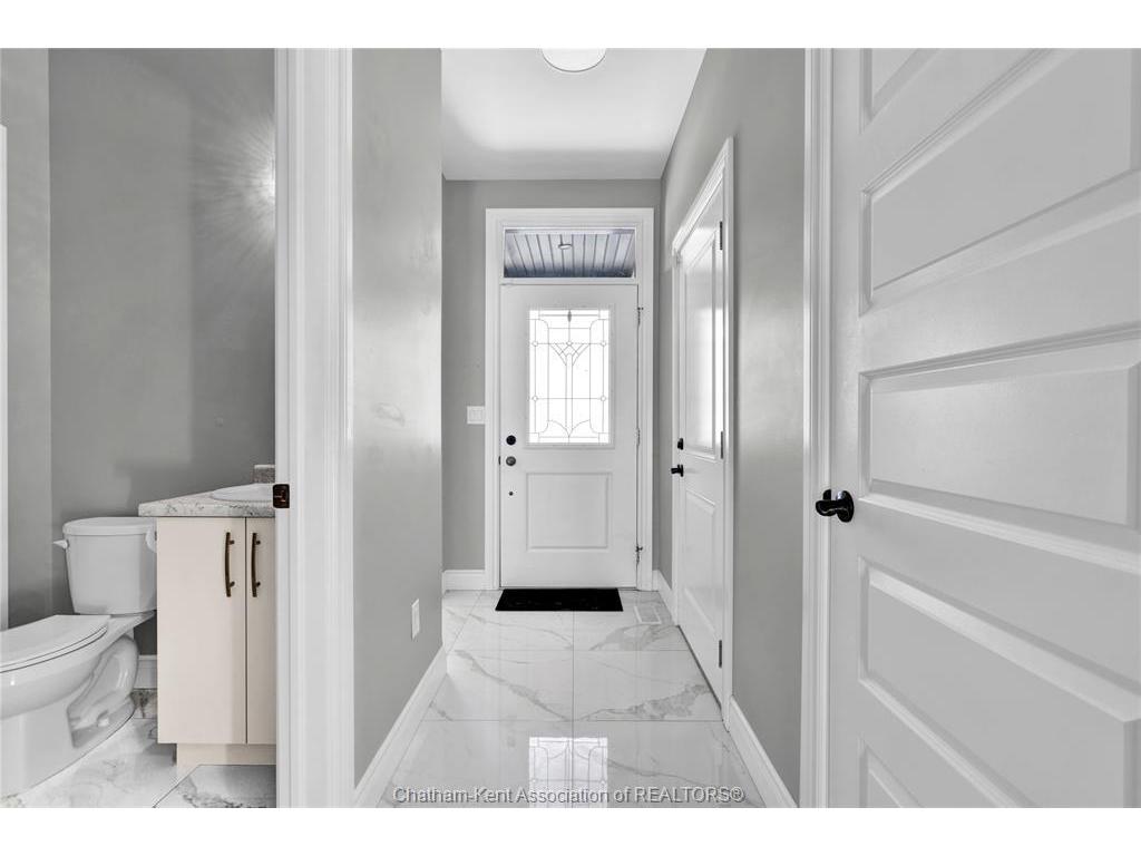 









25


Champlain

Court,
Chatham,




ON
N7L 0A4


