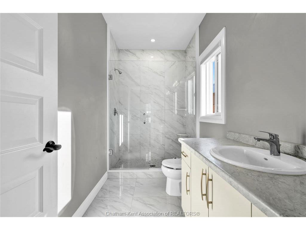









25


Champlain

Court,
Chatham,




ON
N7L 0A4

