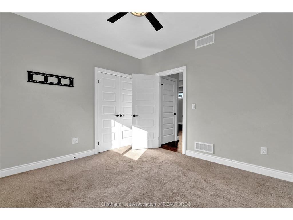 









25


Champlain

Court,
Chatham,




ON
N7L 0A4

