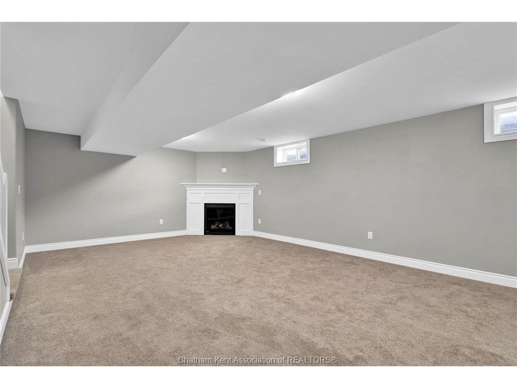 









25


Champlain

Court,
Chatham,




ON
N7L 0A4

