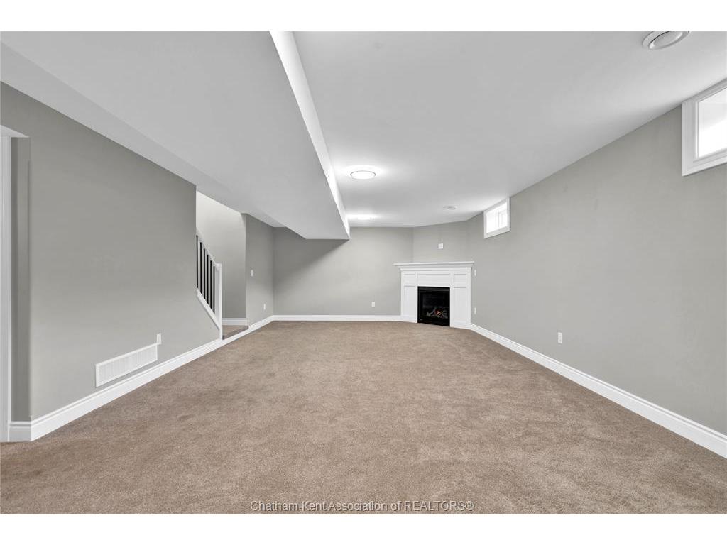 









25


Champlain

Court,
Chatham,




ON
N7L 0A4

