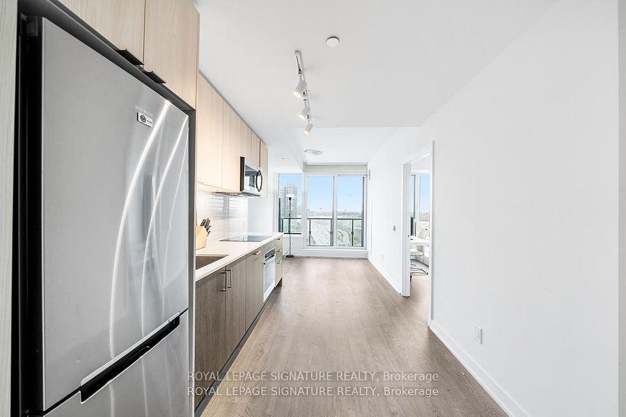 









1928


Lake Shore

Boulevard West, 2115,
Toronto,




ON
M6S 0B1

