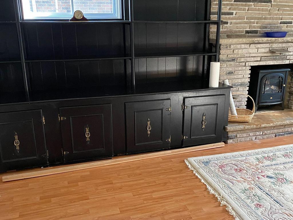 









2593


Vineland

Road,
Mississauga,




ON
L5K 2A3

