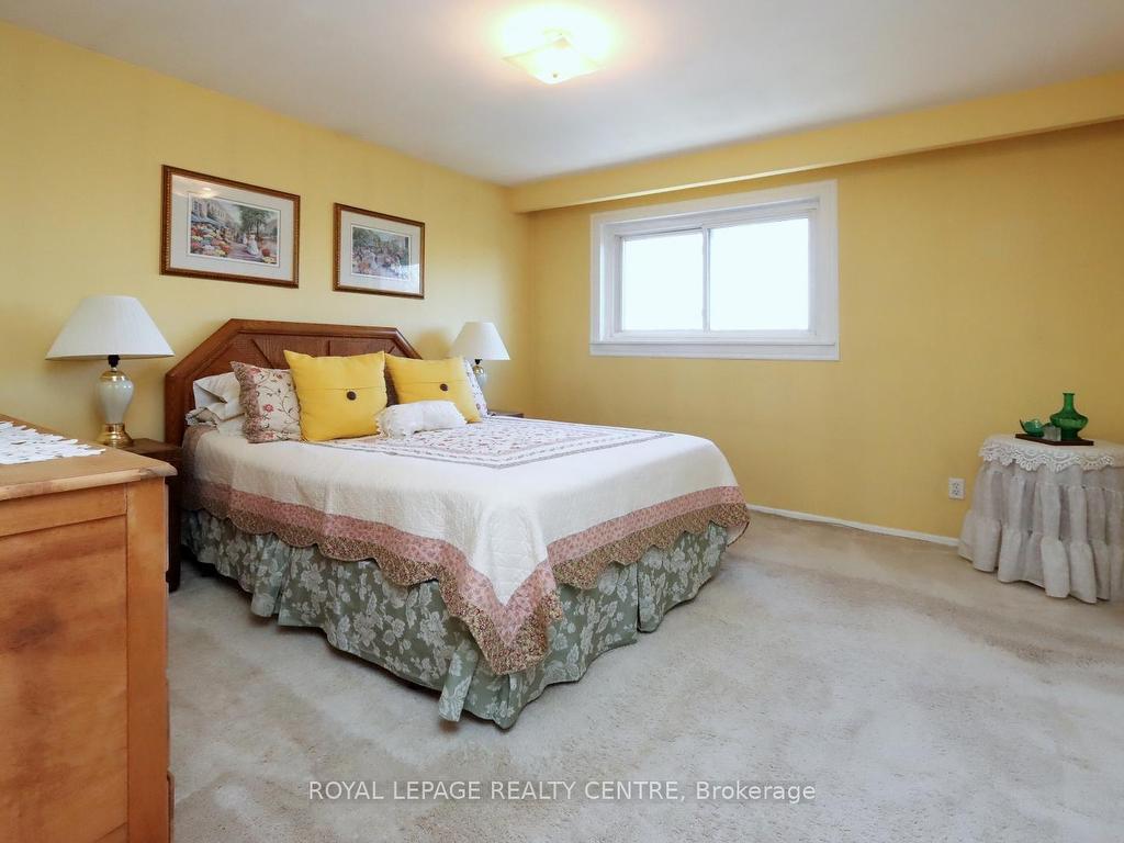 









3123


Jessica

Court,
Mississauga,




ON
L5C 1X7

