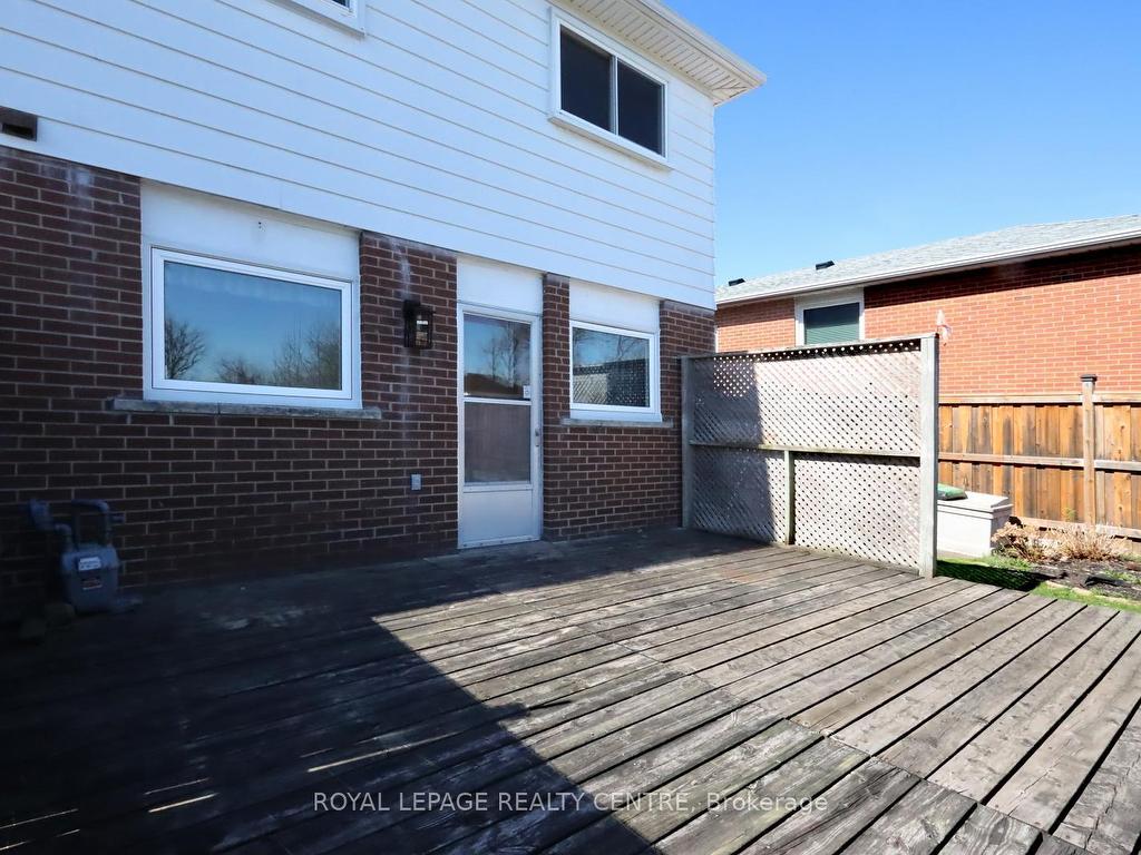 









3123


Jessica

Court,
Mississauga,




ON
L5C 1X7

