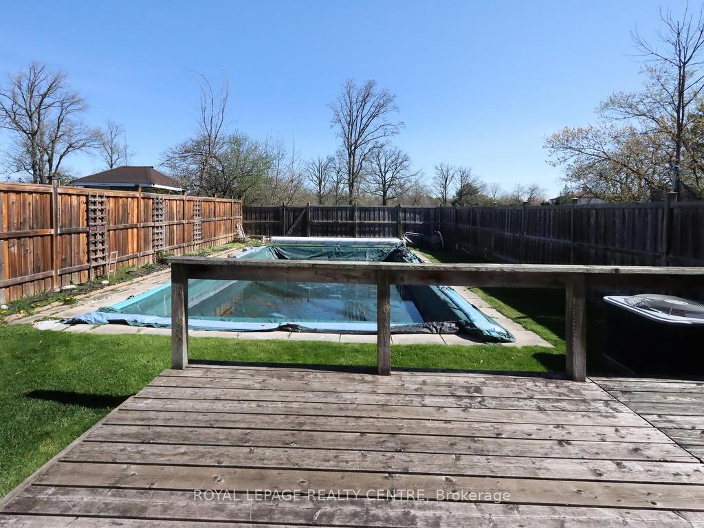 









3123


Jessica

Court,
Mississauga,




ON
L5C 1X7

