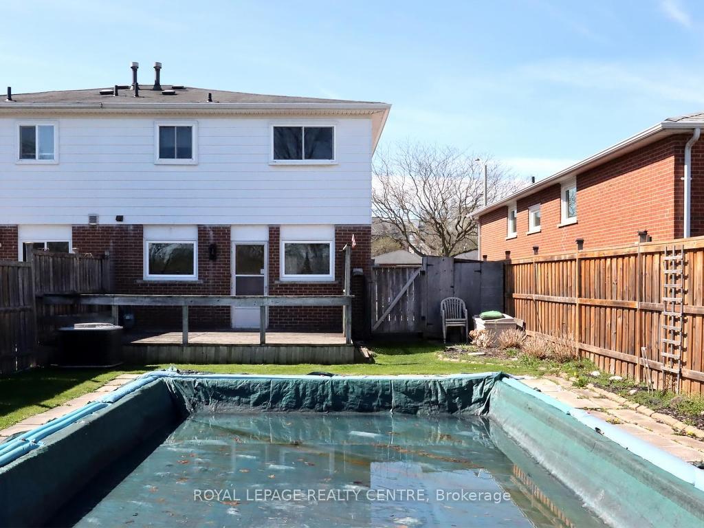 









3123


Jessica

Court,
Mississauga,




ON
L5C 1X7

