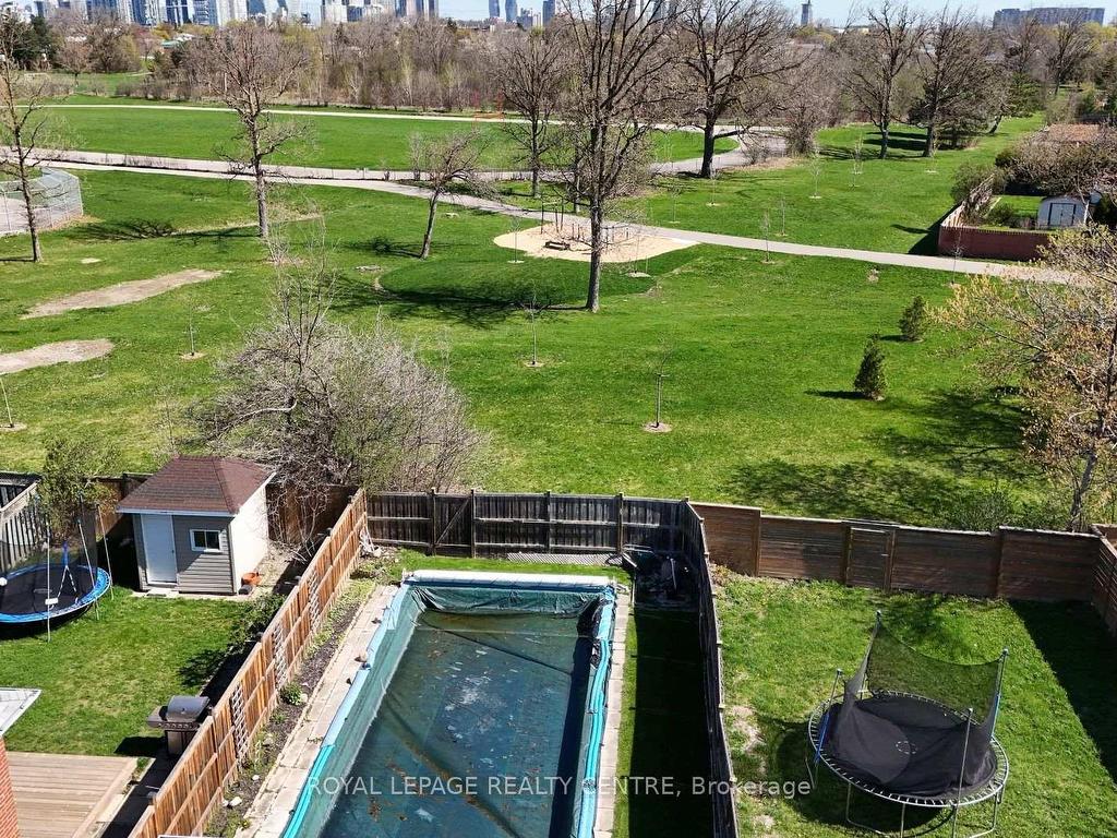 









3123


Jessica

Court,
Mississauga,




ON
L5C 1X7

