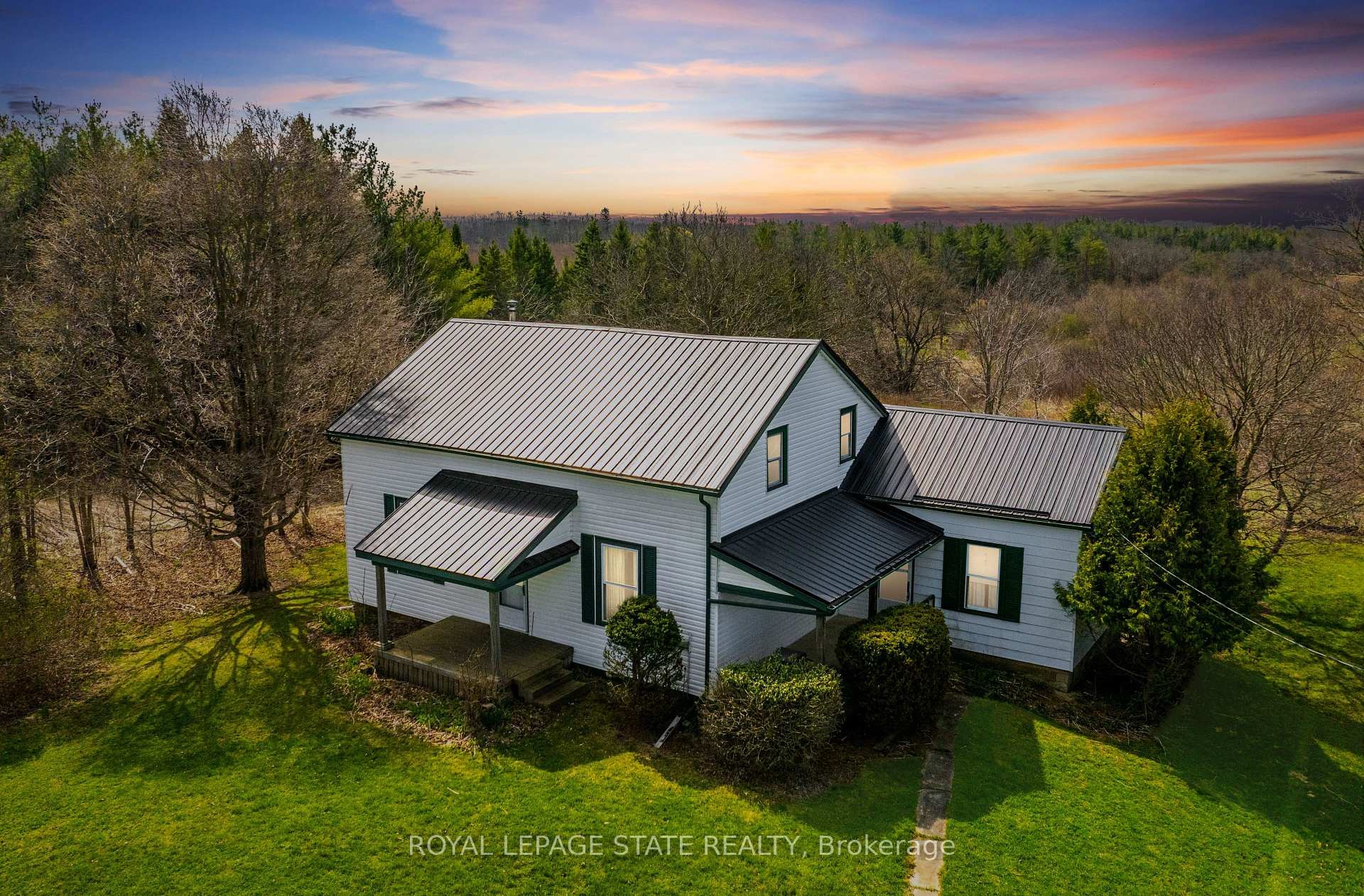 









521


Baptist Church

Road,
Brant,







ON
N3W 2G9

