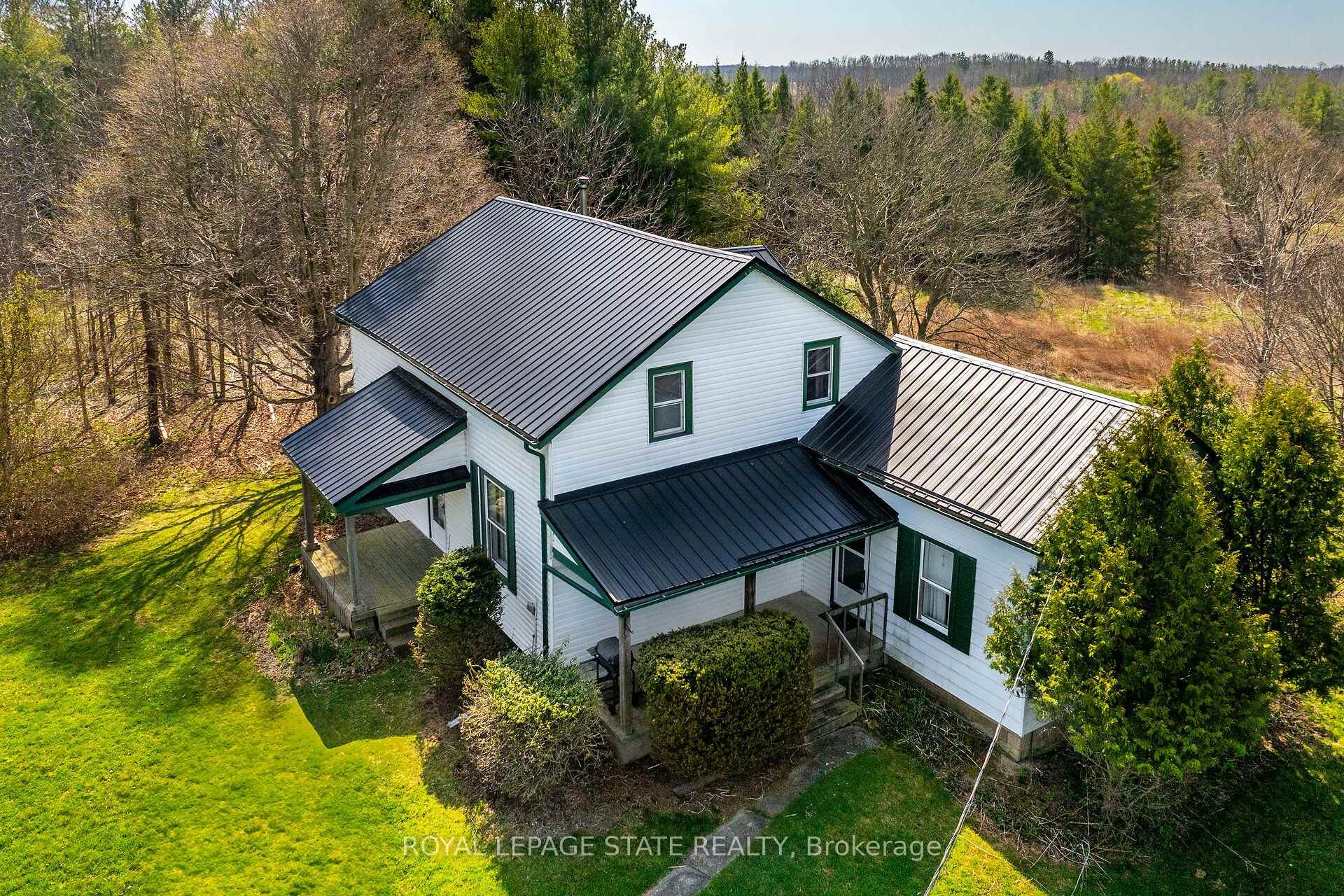 









521


Baptist Church

Road,
Brant,







ON
N3W 2G9

