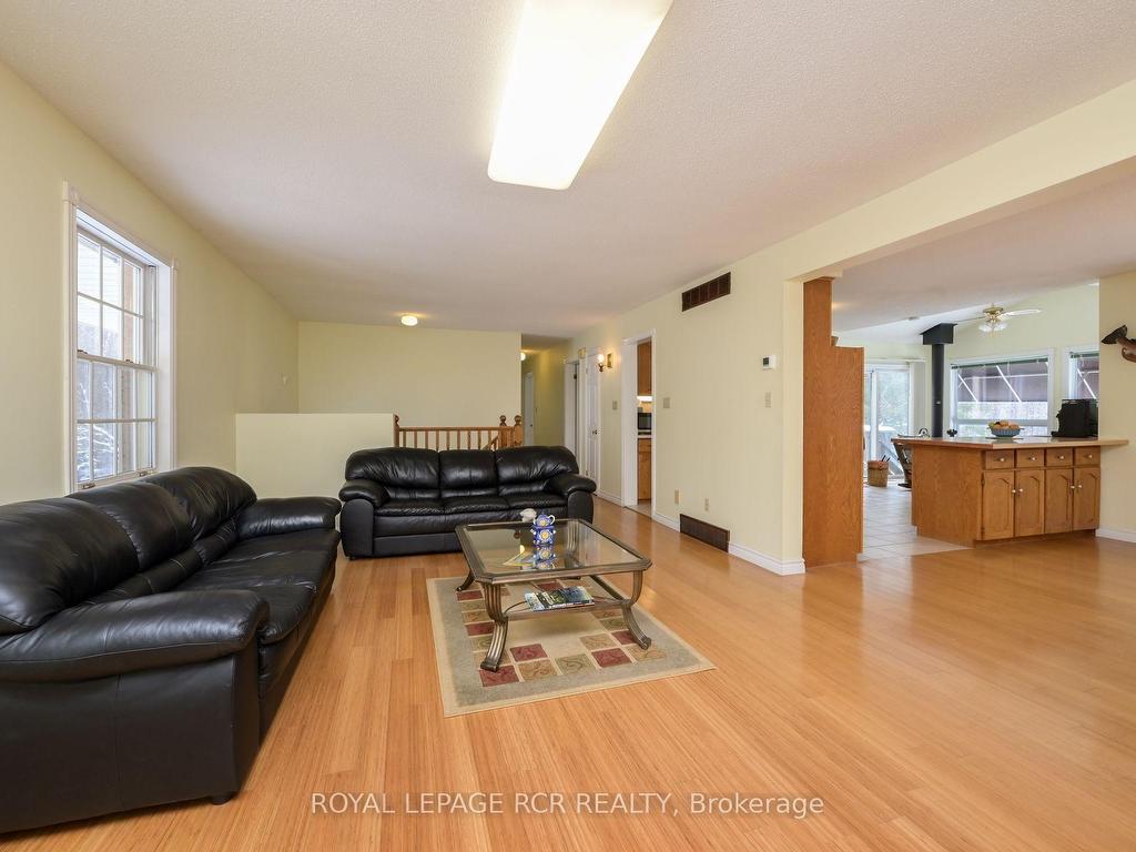 









919


Guelph

Road,
Centre Wellington,




ON
N1M 3G5

