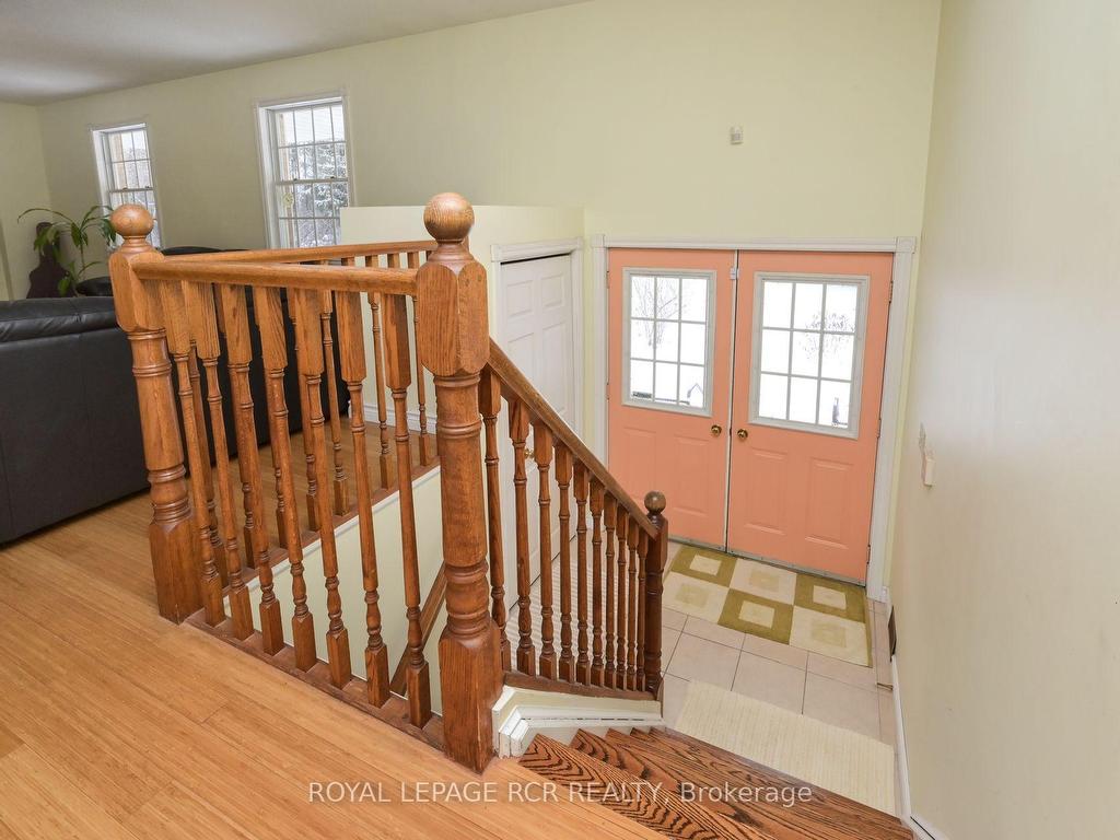 









919


Guelph

Road,
Centre Wellington,




ON
N1M 3G5

