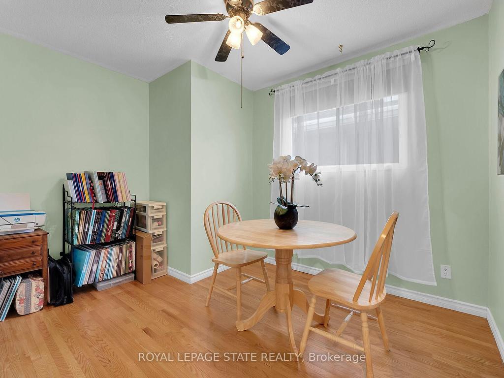 









221


East 24th

Street,
Hamilton,




ON
L8V 2Y5

