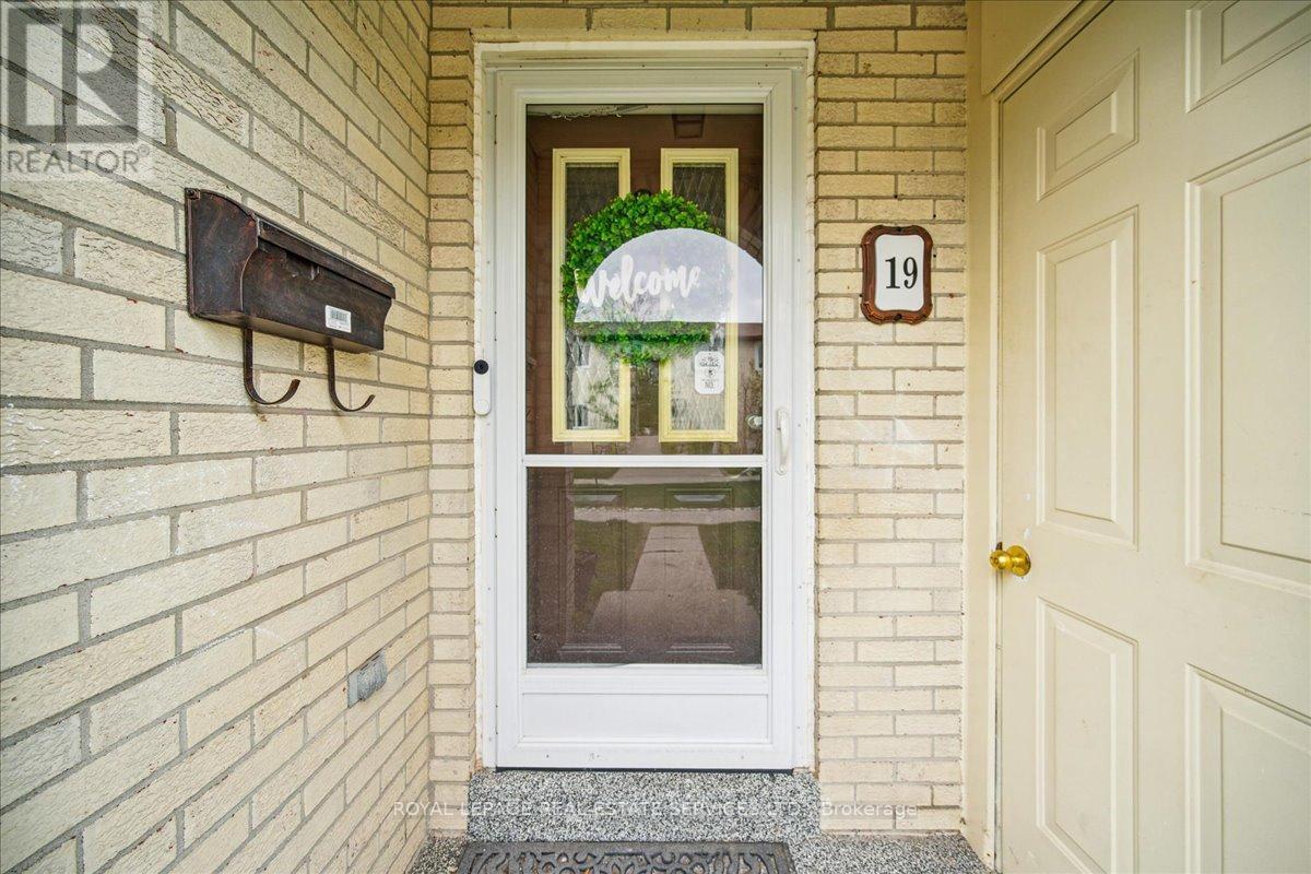 












19 - 1450 SIXTH LINE

,
Oakville,




Ontario
L6H1X7

