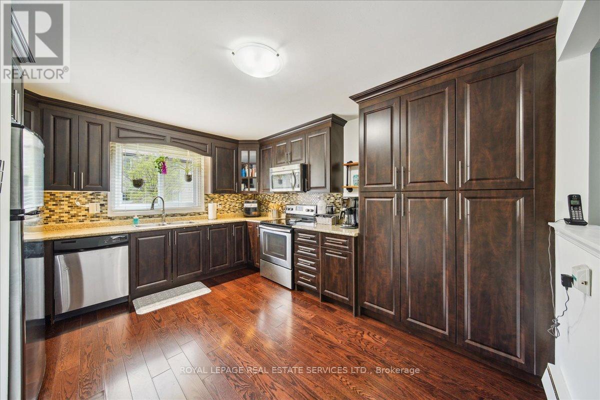












19 - 1450 SIXTH LINE

,
Oakville,




Ontario
L6H1X7

