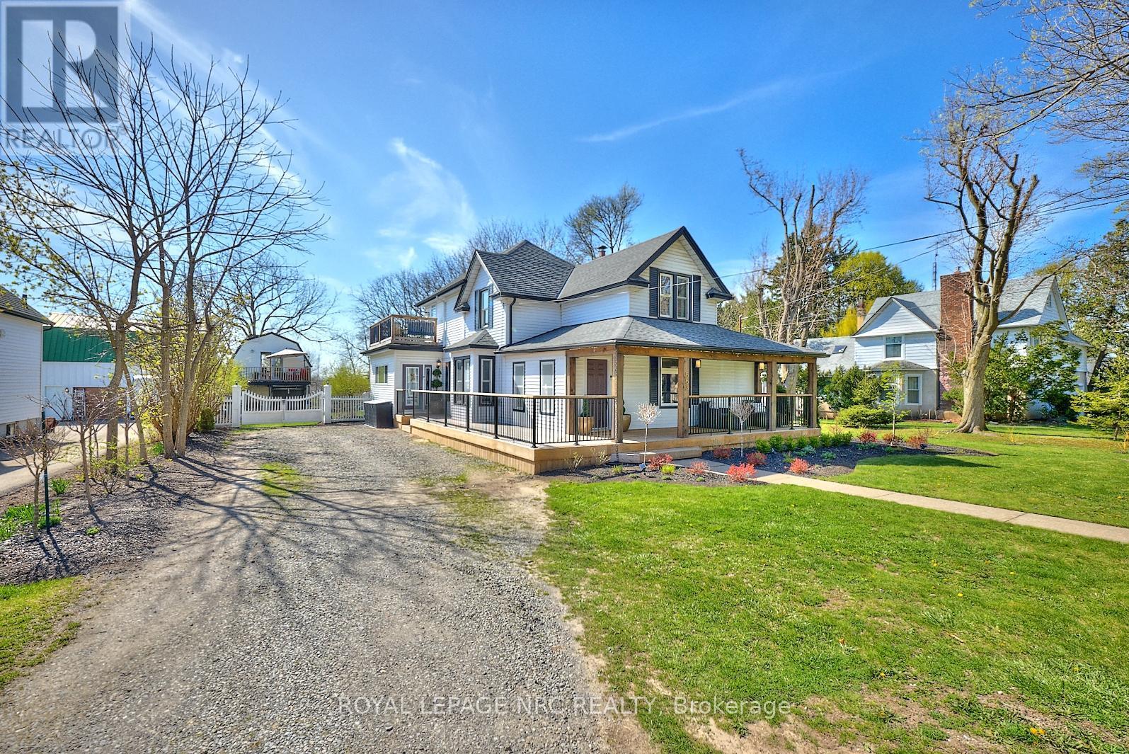












553 RIDGE ROAD N

,
Fort Erie (Ridgeway),




Ontario
L0S1N0

