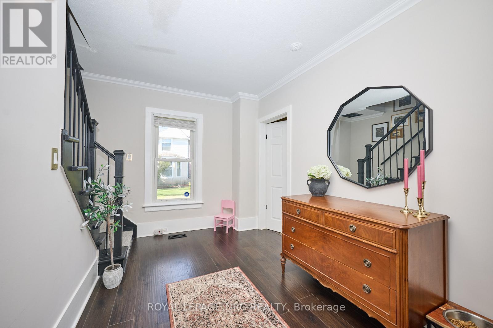 












553 RIDGE ROAD N

,
Fort Erie (Ridgeway),




Ontario
L0S1N0

