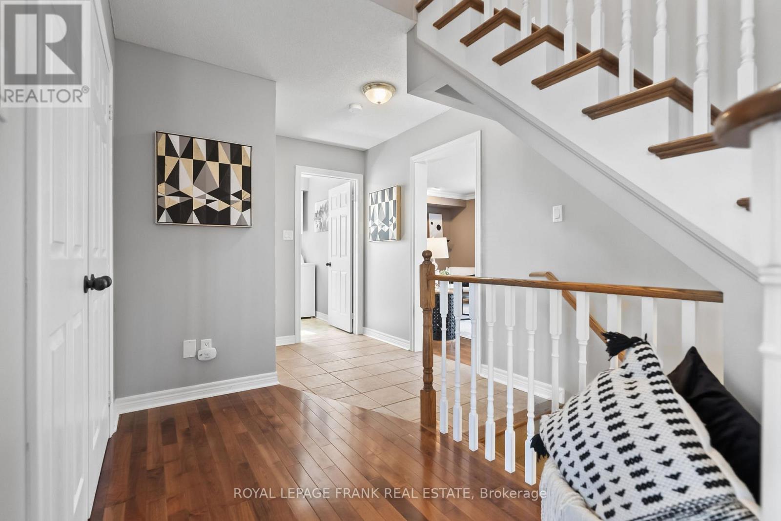 












148 NIAGARA DRIVE

,
Oshawa (Samac),




Ontario
L1G8B6

