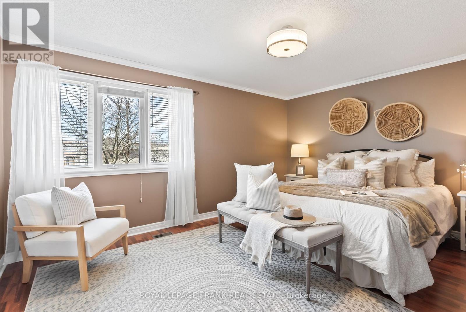 












148 NIAGARA DRIVE

,
Oshawa (Samac),




Ontario
L1G8B6

