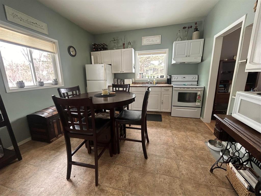 












441 Manitoba Avenue

,
Russell,




Manitoba
R0J1W0


