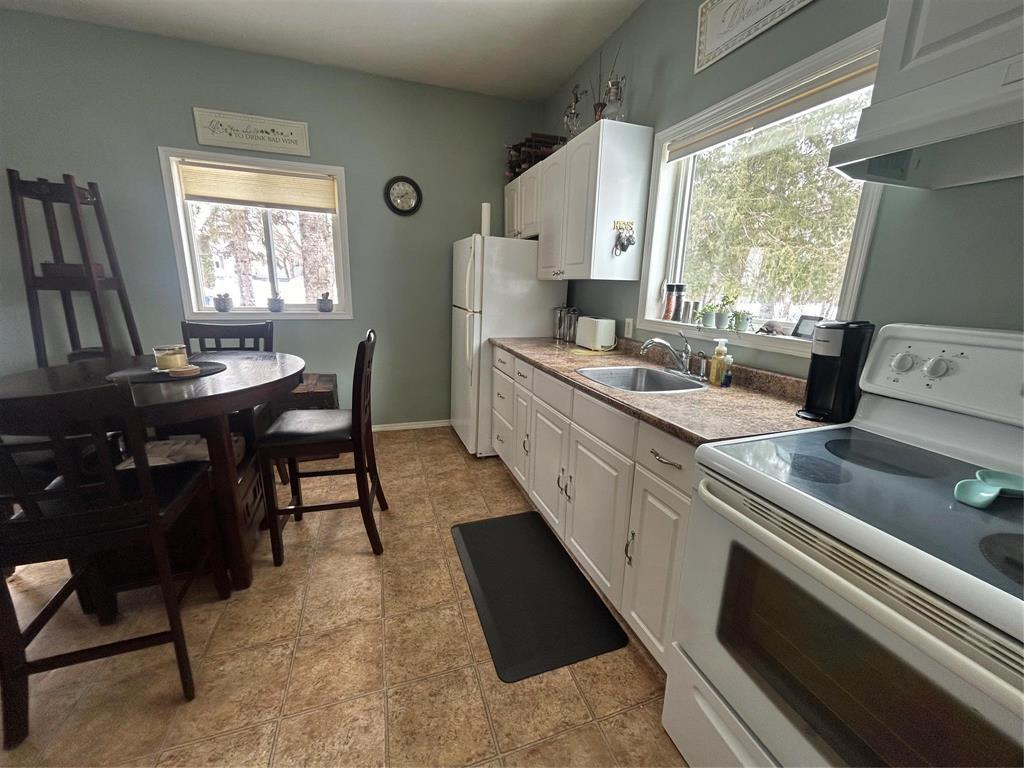 












441 Manitoba Avenue

,
Russell,




Manitoba
R0J1W0

