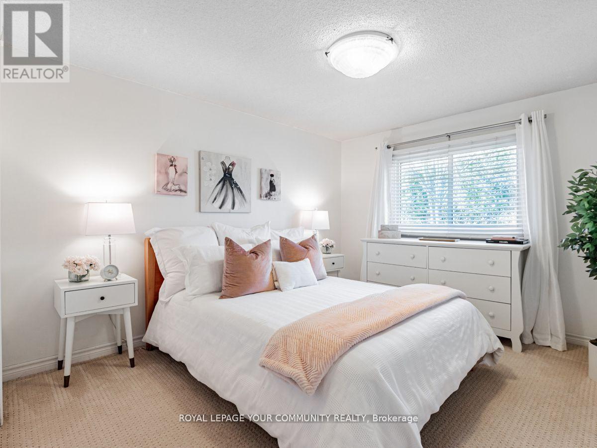 












46 GARNISH GREEN

,
Markham,




Ontario
L3P4P5

