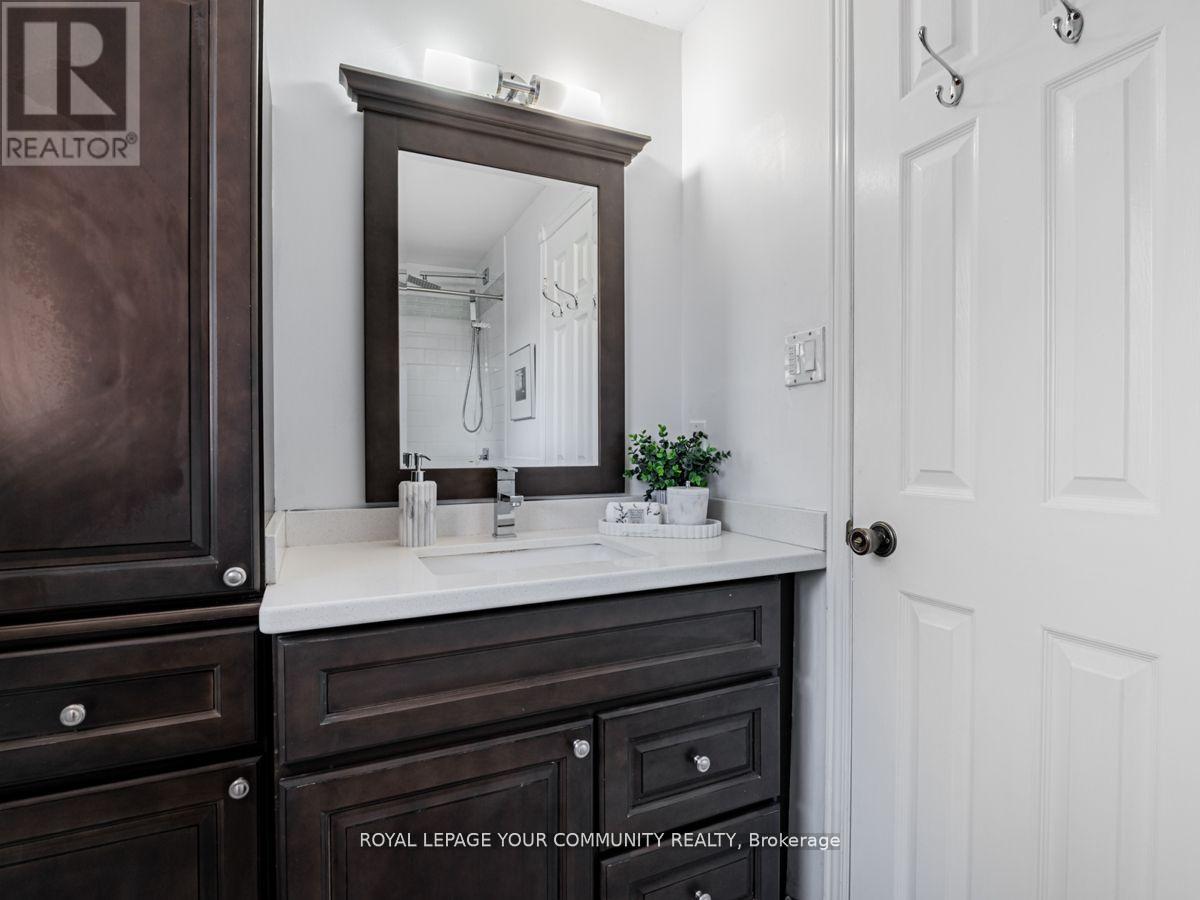 












46 GARNISH GREEN

,
Markham,




Ontario
L3P4P5

