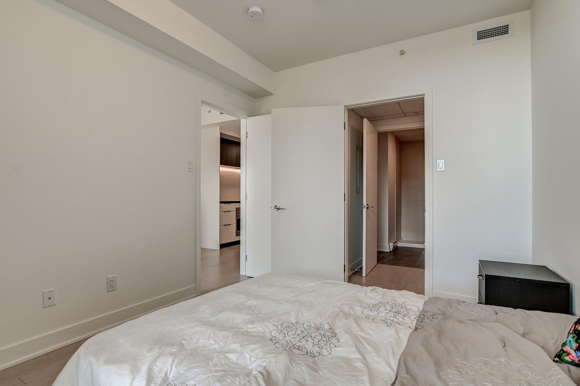









60


Rue de l'Éclipse

, 1503,
Brossard,




QC
J4Z0T8

