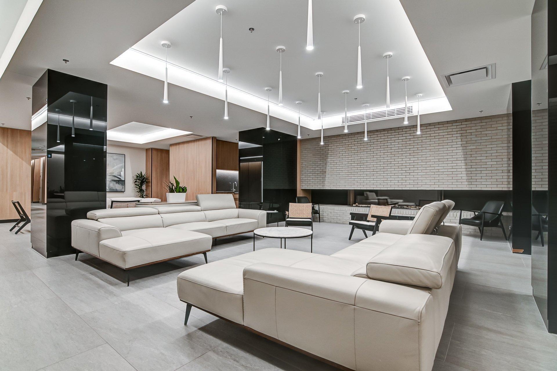 









60


Rue de l'Éclipse

, 1503,
Brossard,




QC
J4Z0T8

