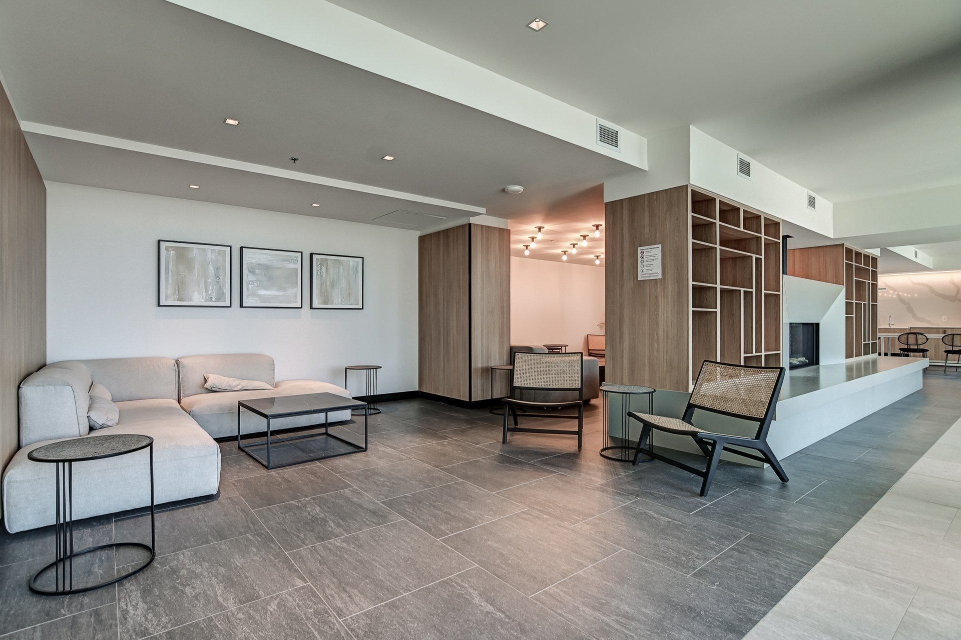 









60


Rue de l'Éclipse

, 1503,
Brossard,




QC
J4Z0T8

