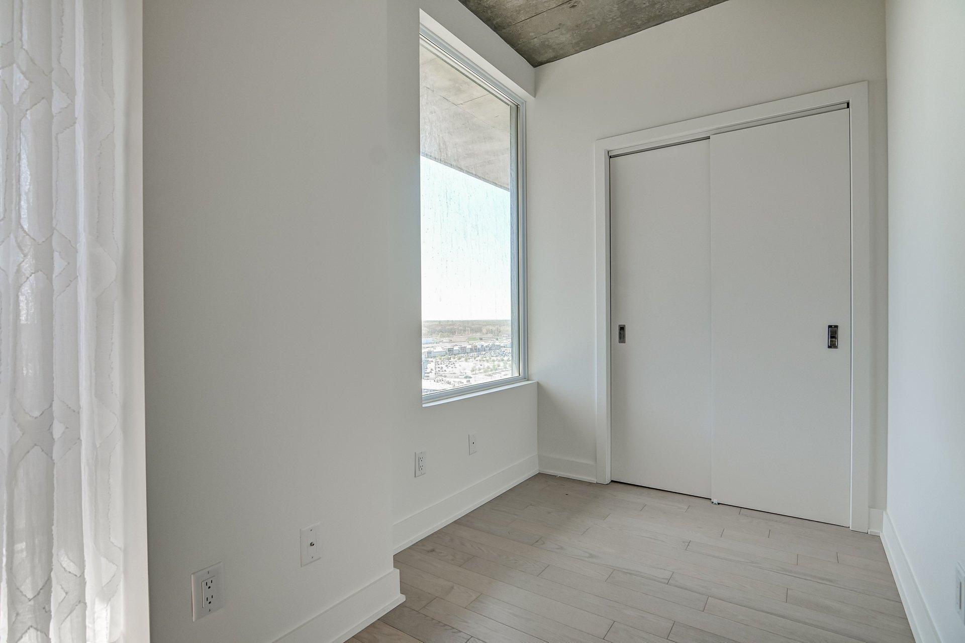 









60


Rue de l'Éclipse

, 1503,
Brossard,




QC
J4Z0T8

