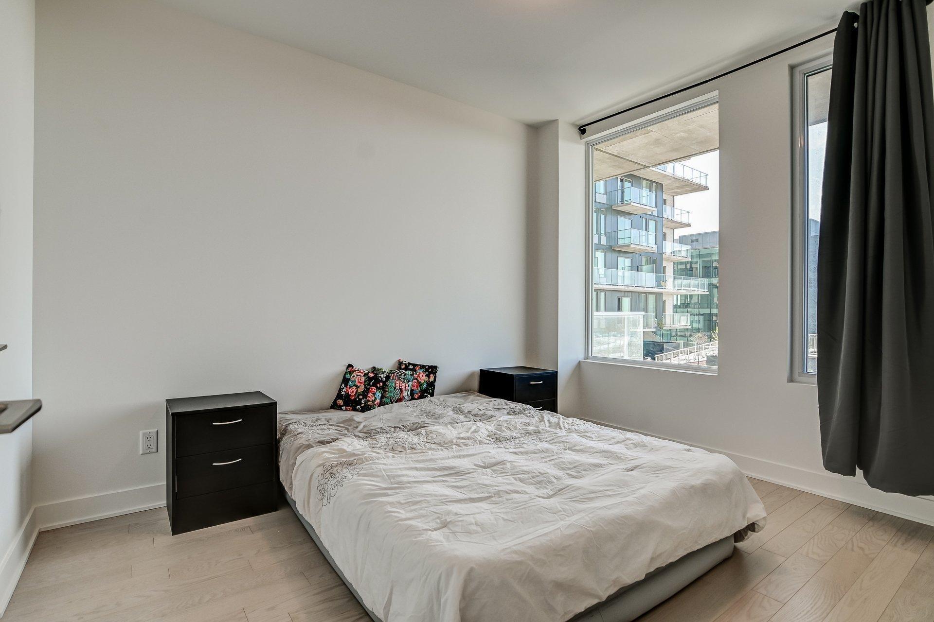 









60


Rue de l'Éclipse

, 1503,
Brossard,




QC
J4Z0T8

