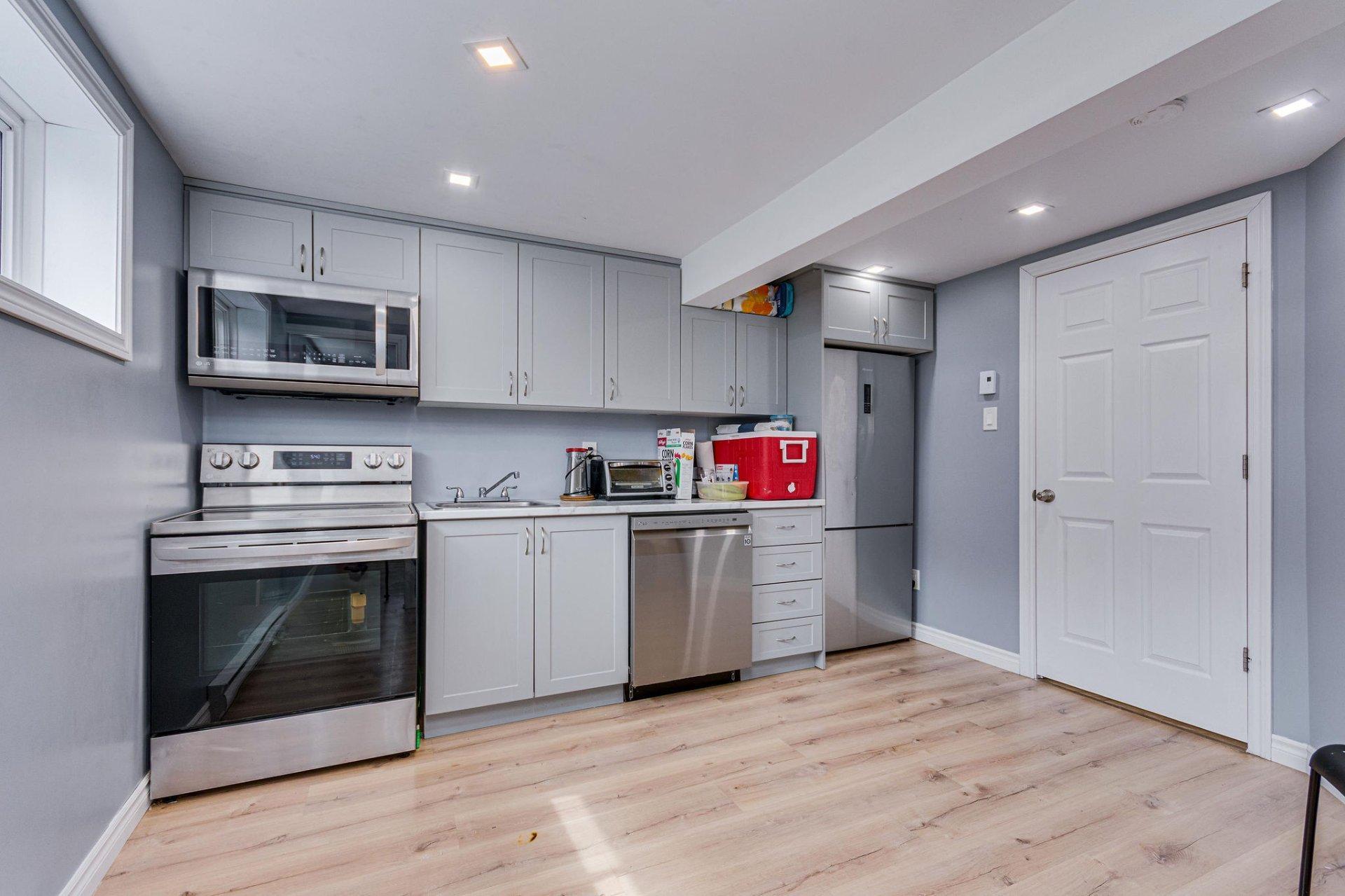 









2


Rue Micheline

,
Gatineau (Gatineau),




QC
J8T3K1

