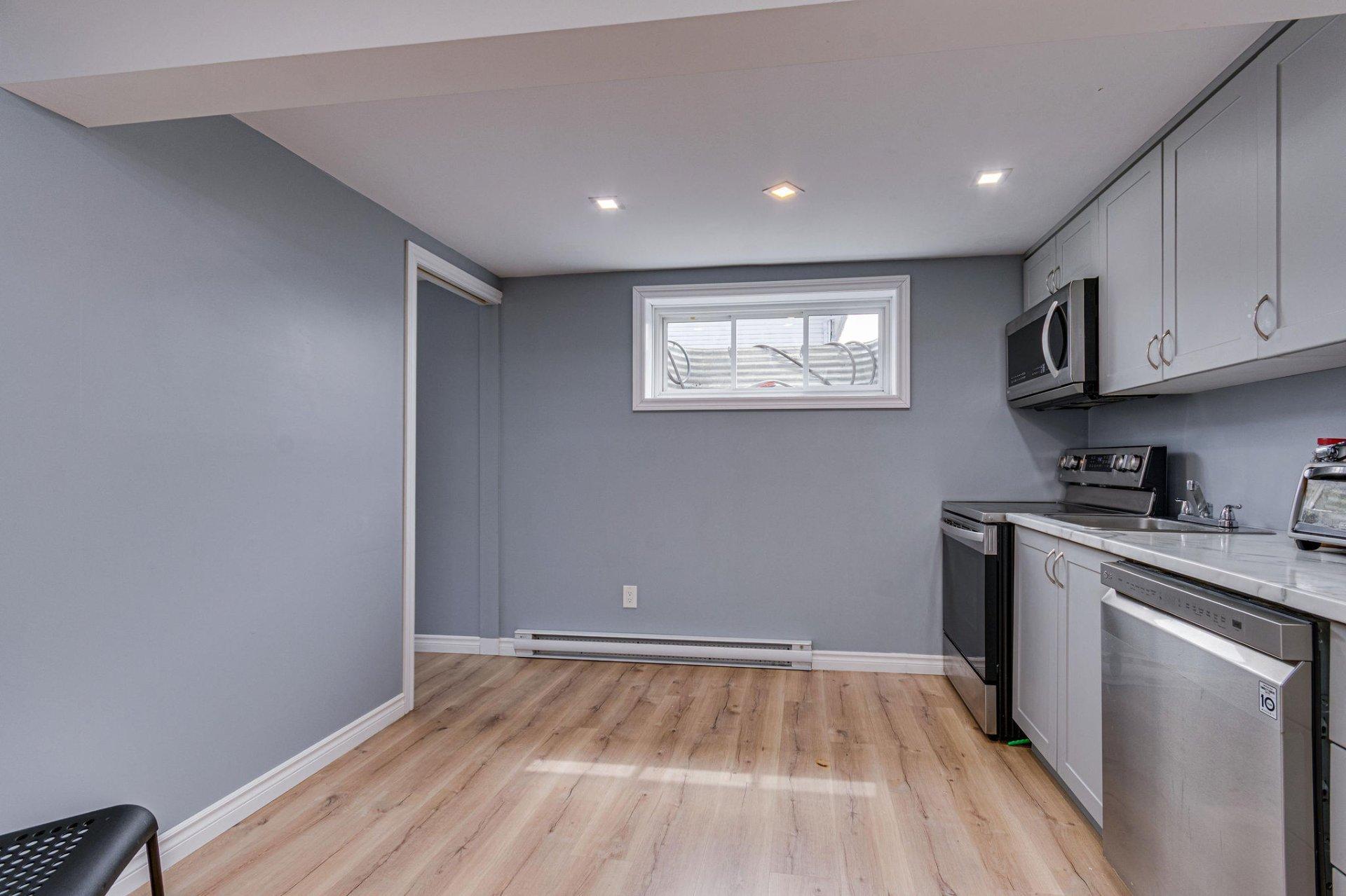 









2


Rue Micheline

,
Gatineau (Gatineau),




QC
J8T3K1

