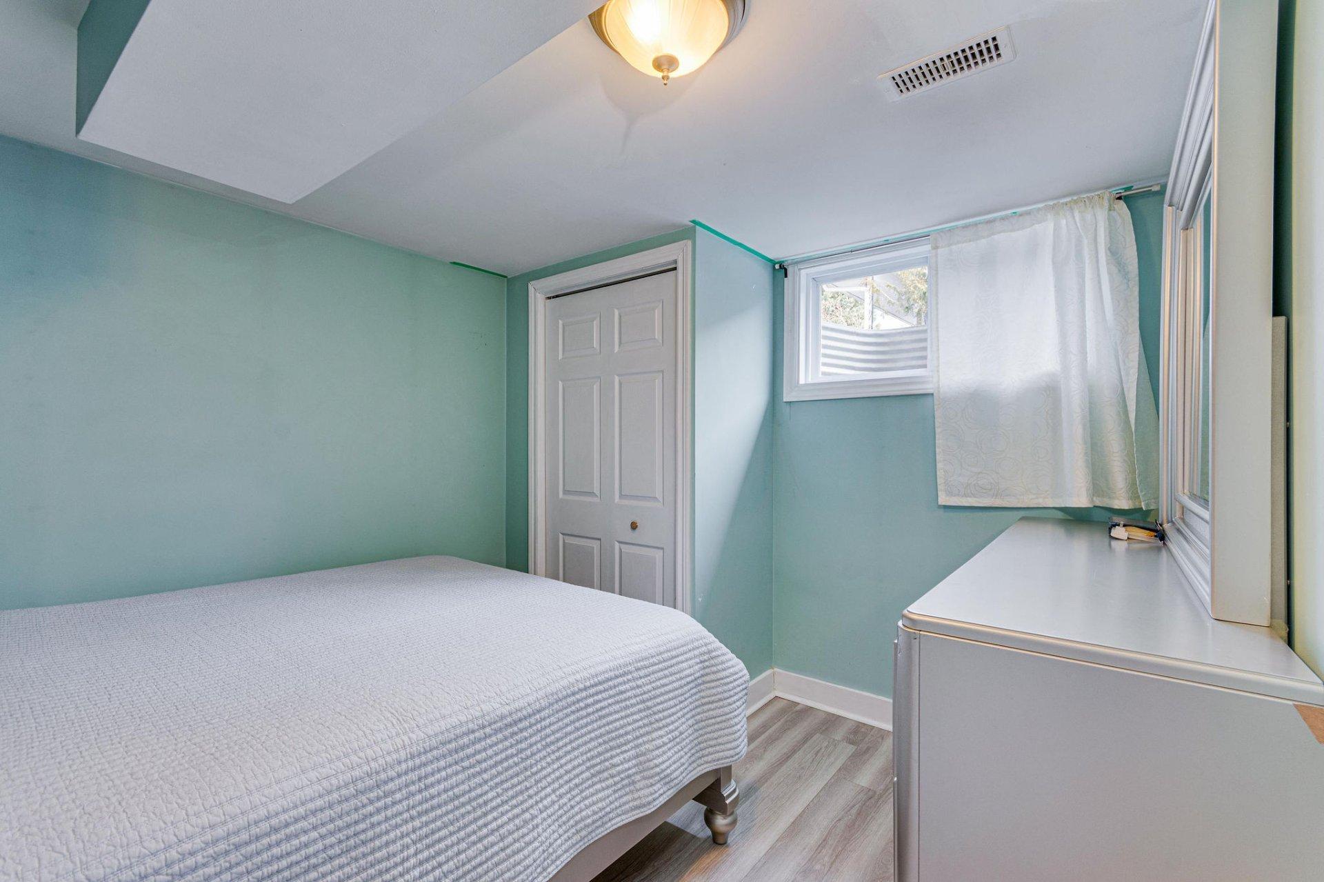 









2


Rue Micheline

,
Gatineau (Gatineau),




QC
J8T3K1

