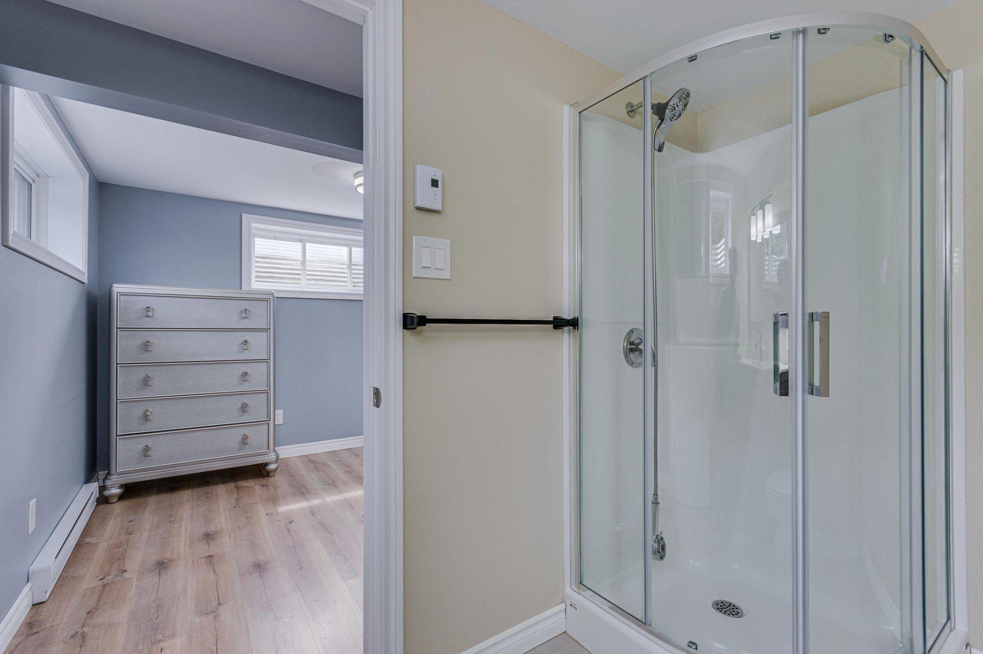 









2


Rue Micheline

,
Gatineau (Gatineau),




QC
J8T3K1

