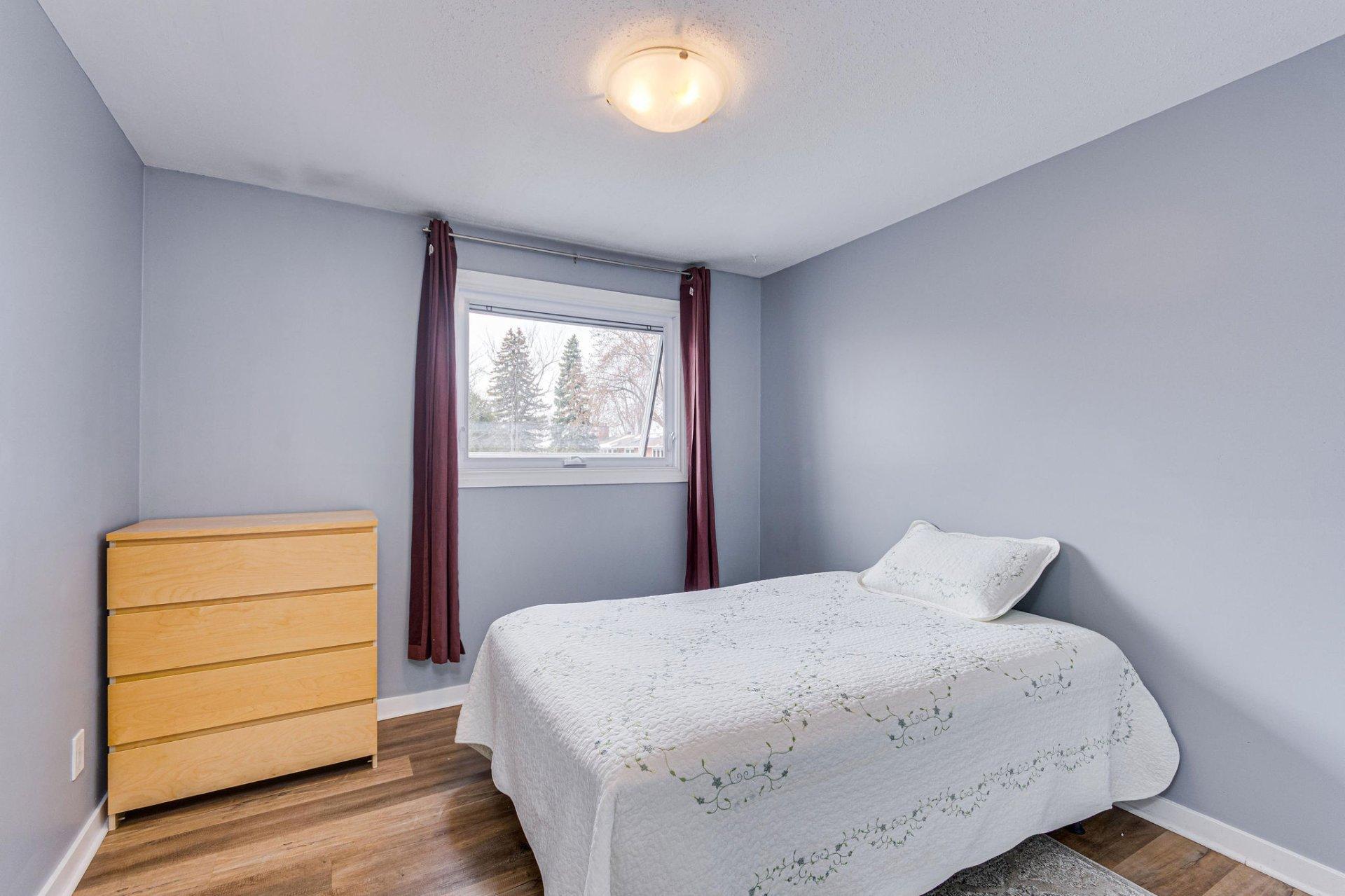 









2


Rue Micheline

,
Gatineau (Gatineau),




QC
J8T3K1

