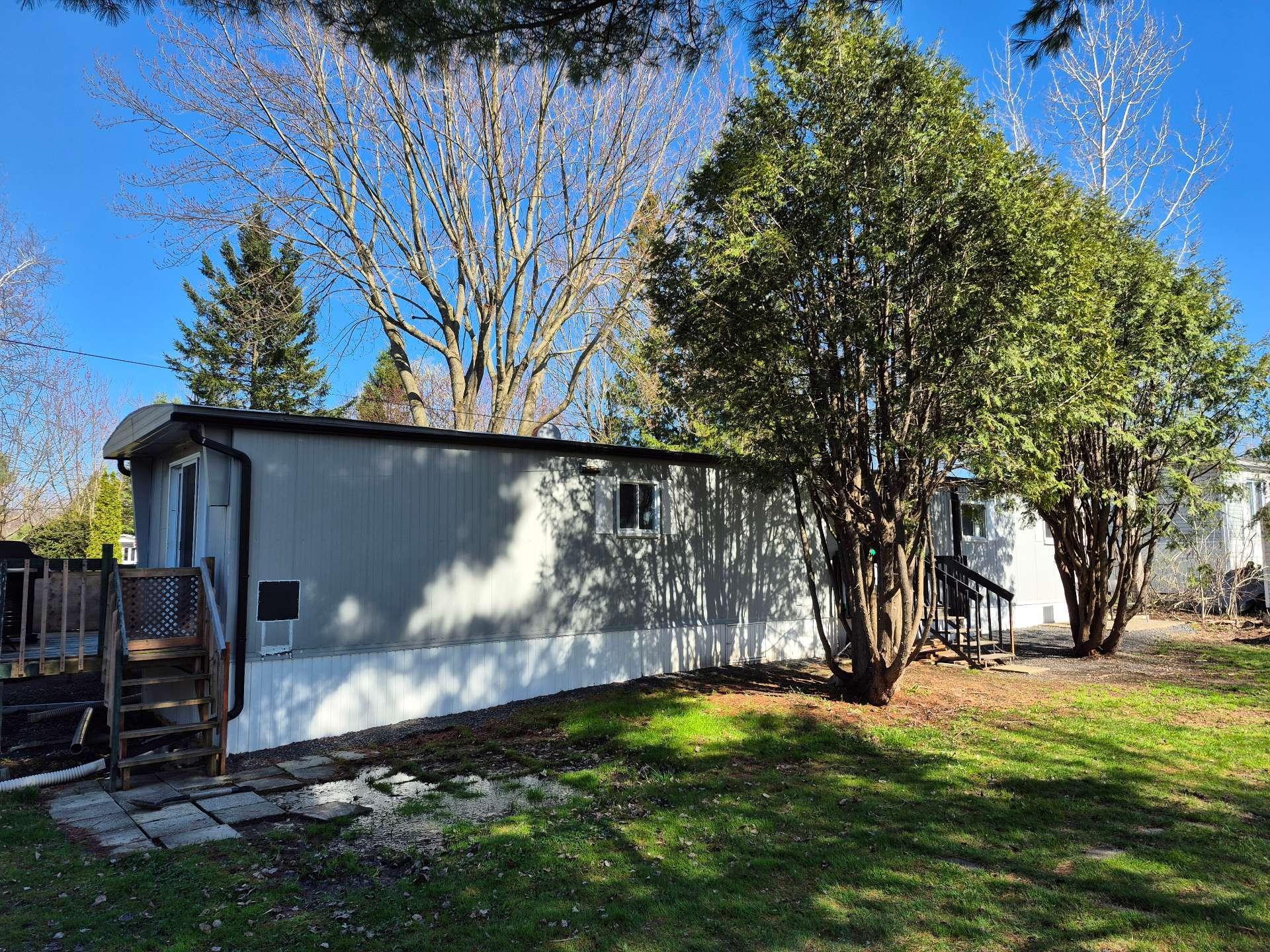 









108


Rue Mystic

,
Brigham,




QC
J2K4W1

